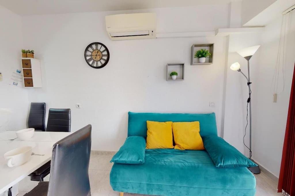 60 M2,piscine, Commerce Apartamento Rosas