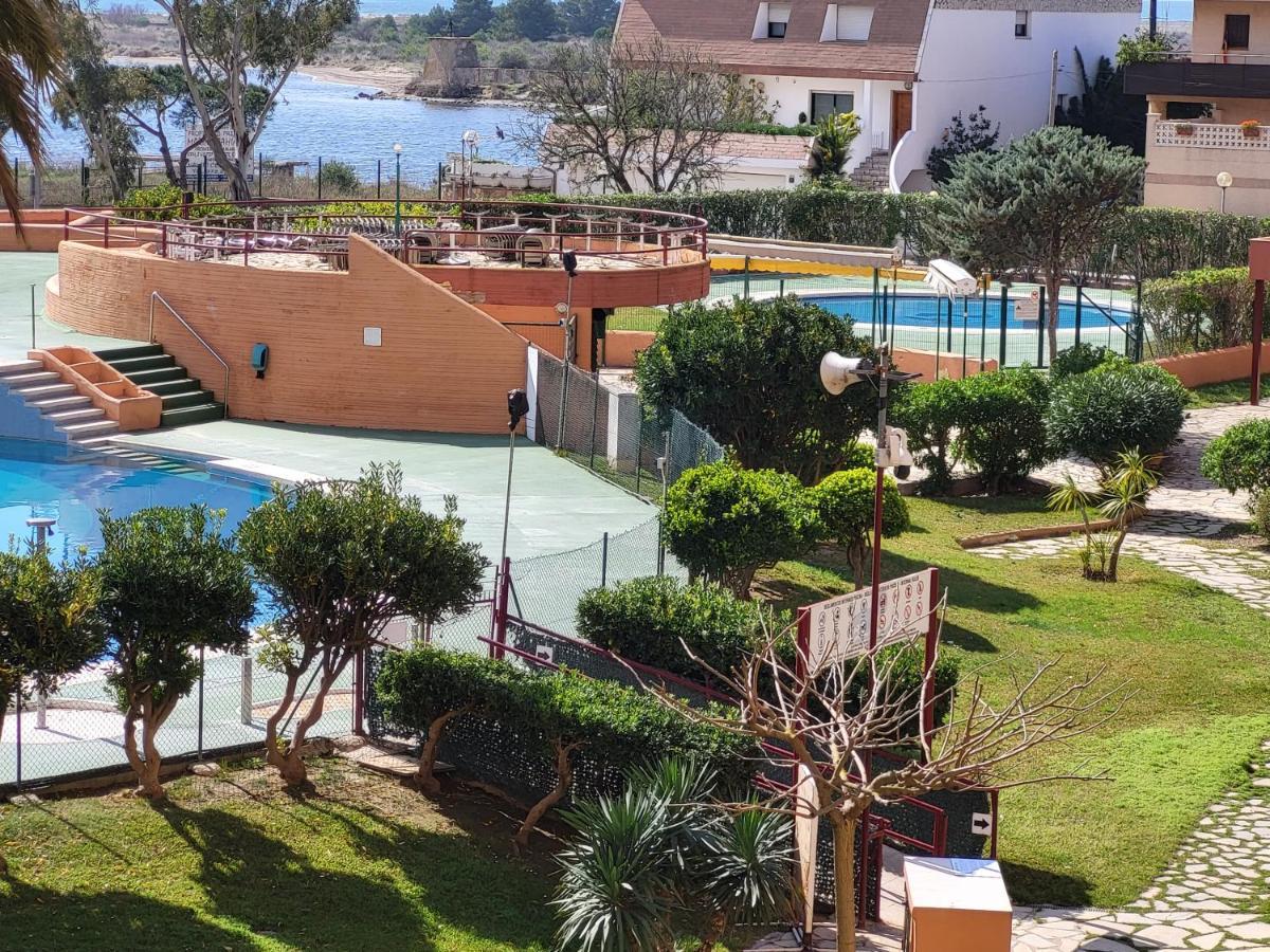 60 M2,piscine, Commerce Apartamento Rosas