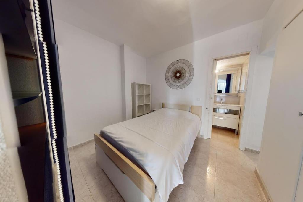 60 M2,piscine, Commerce Apartamento *