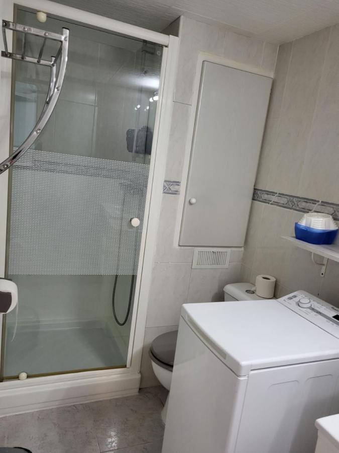 60 M2,piscine, Commerce *