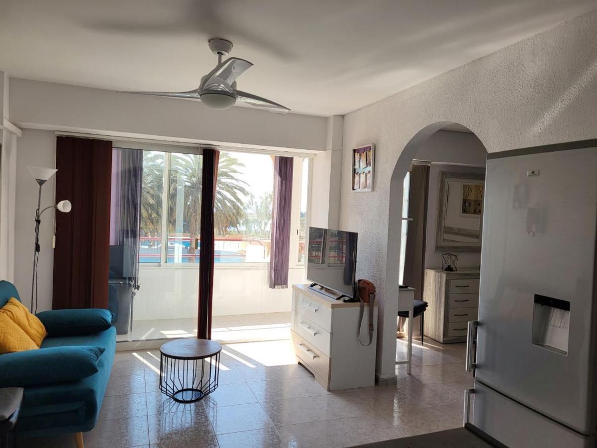 60 M2,piscine, Commerce Apartamento *