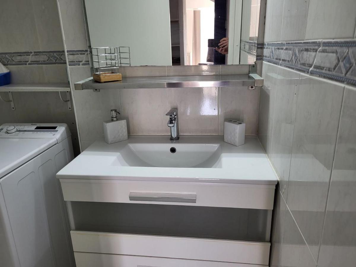 60 M2,piscine, Commerce Apartamento Rosas